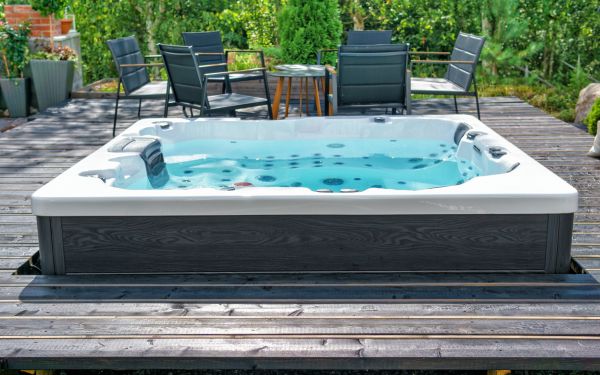 Cost of Spa Deck Remodeling in San Rafael